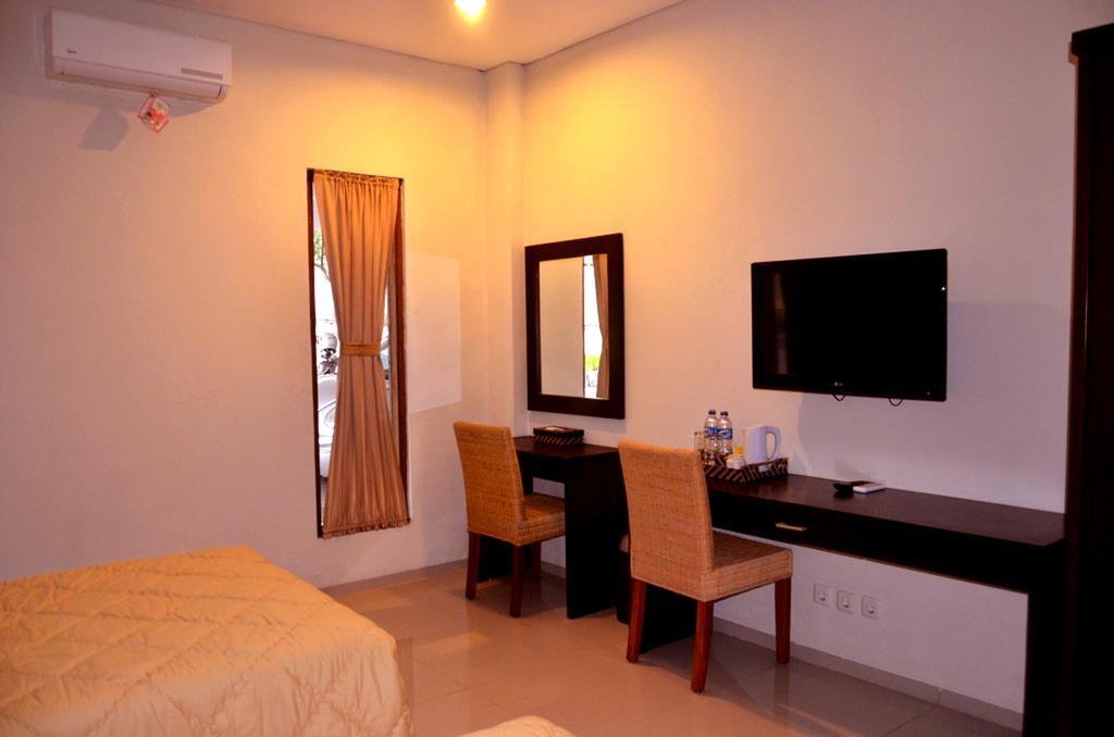 Hotel Bumi Cikeas Sentul Bogor Pokoj fotografie