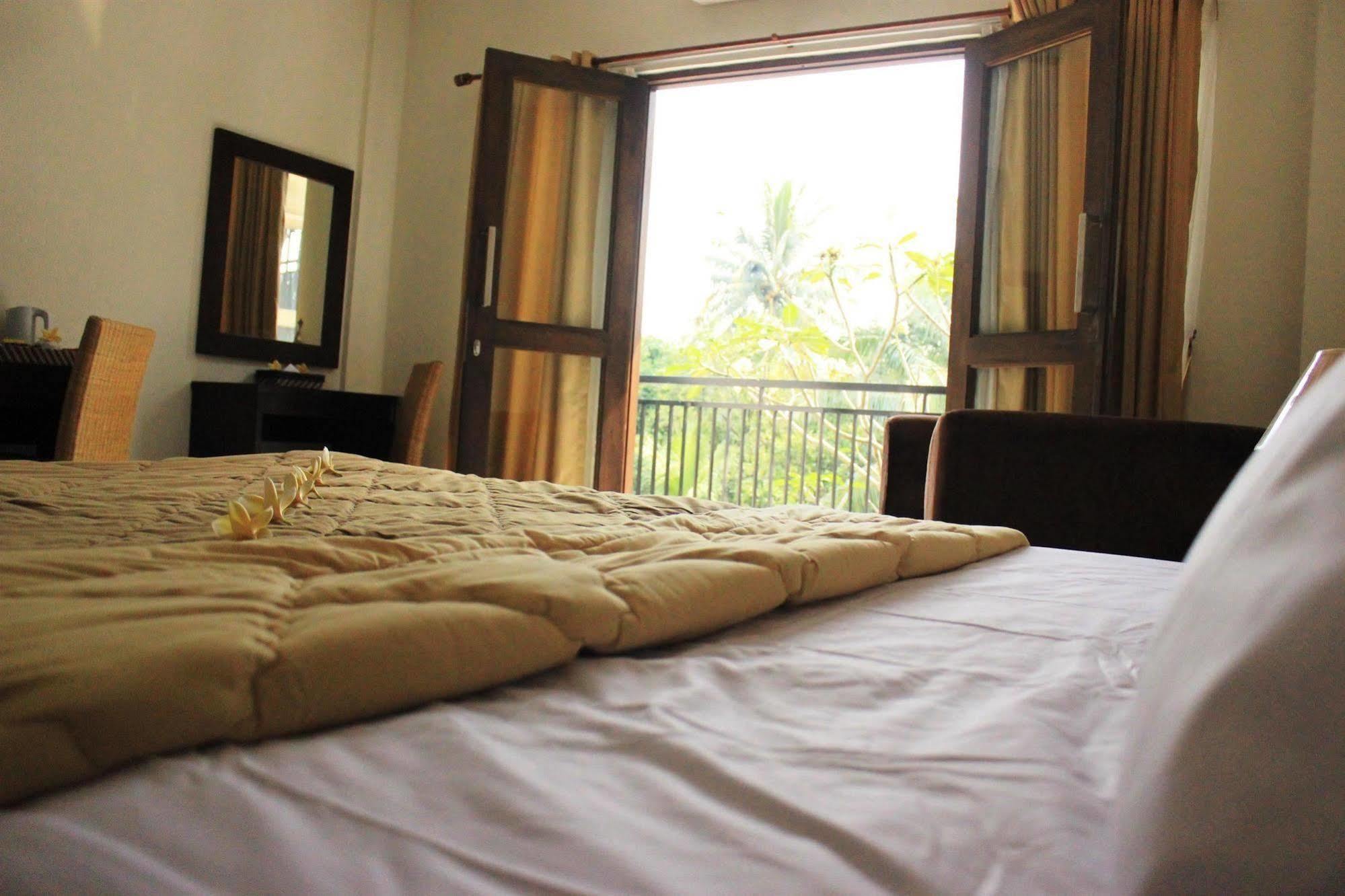 Hotel Bumi Cikeas Sentul Bogor Exteriér fotografie